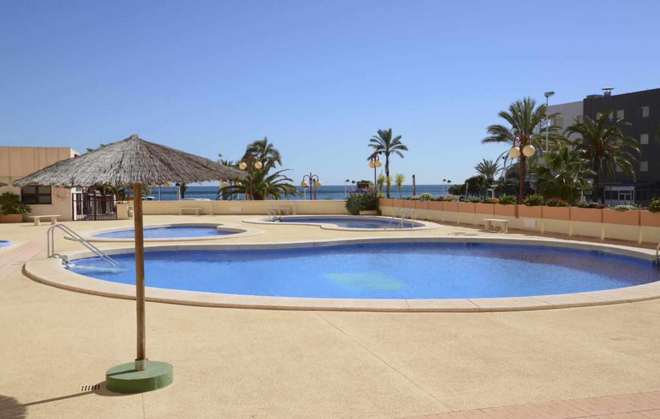 Apartamentos Zafiro Unitursa Calpe Kültér fotó