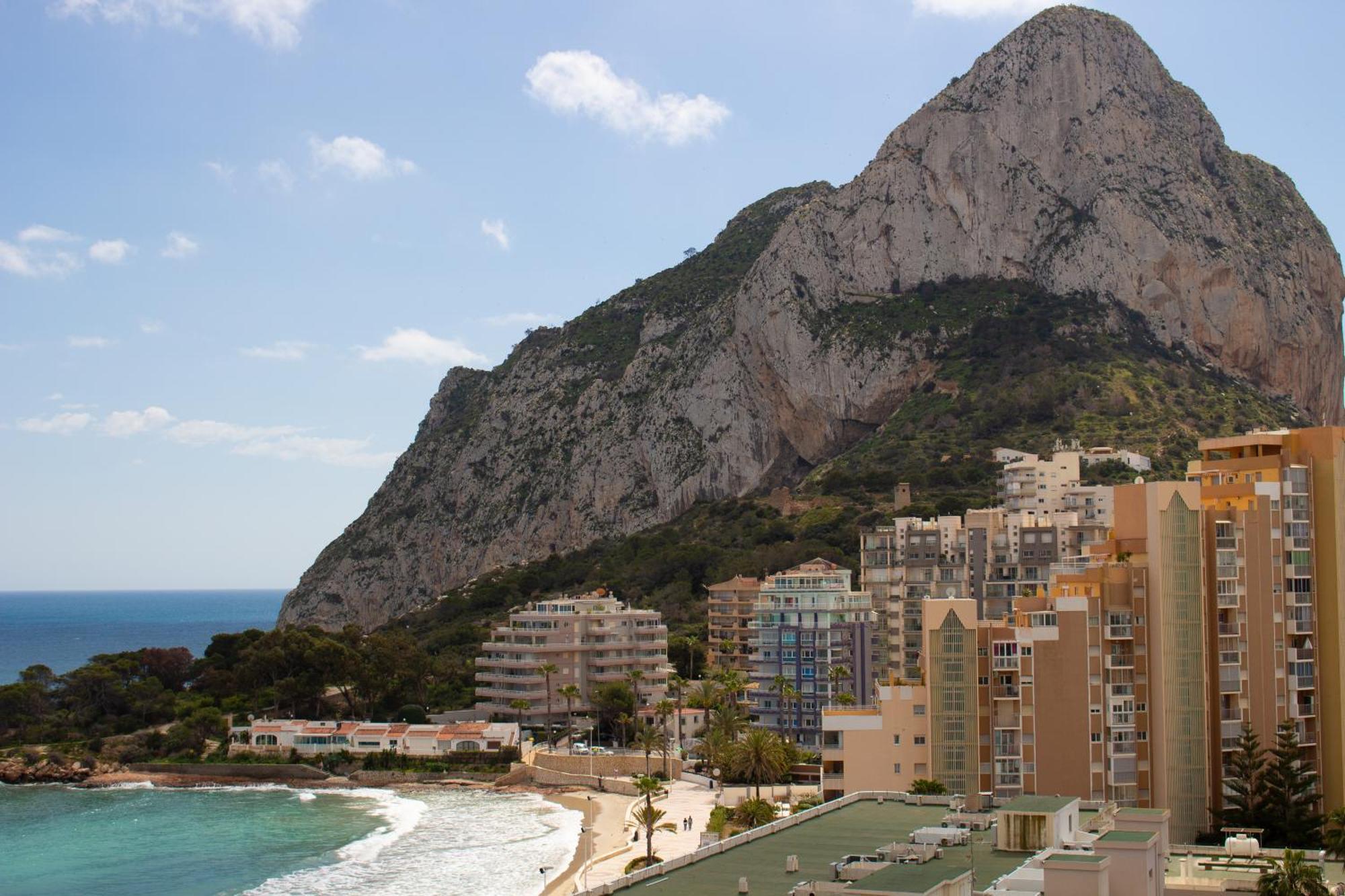 Apartamentos Zafiro Unitursa Calpe Kültér fotó