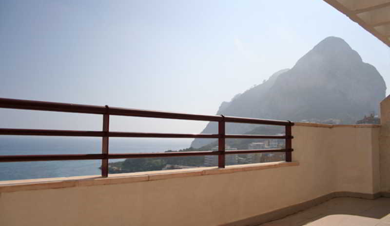 Apartamentos Zafiro Unitursa Calpe Kültér fotó