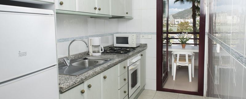 Apartamentos Zafiro Unitursa Calpe Kültér fotó