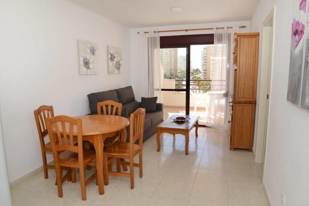 Apartamentos Zafiro Unitursa Calpe Kültér fotó
